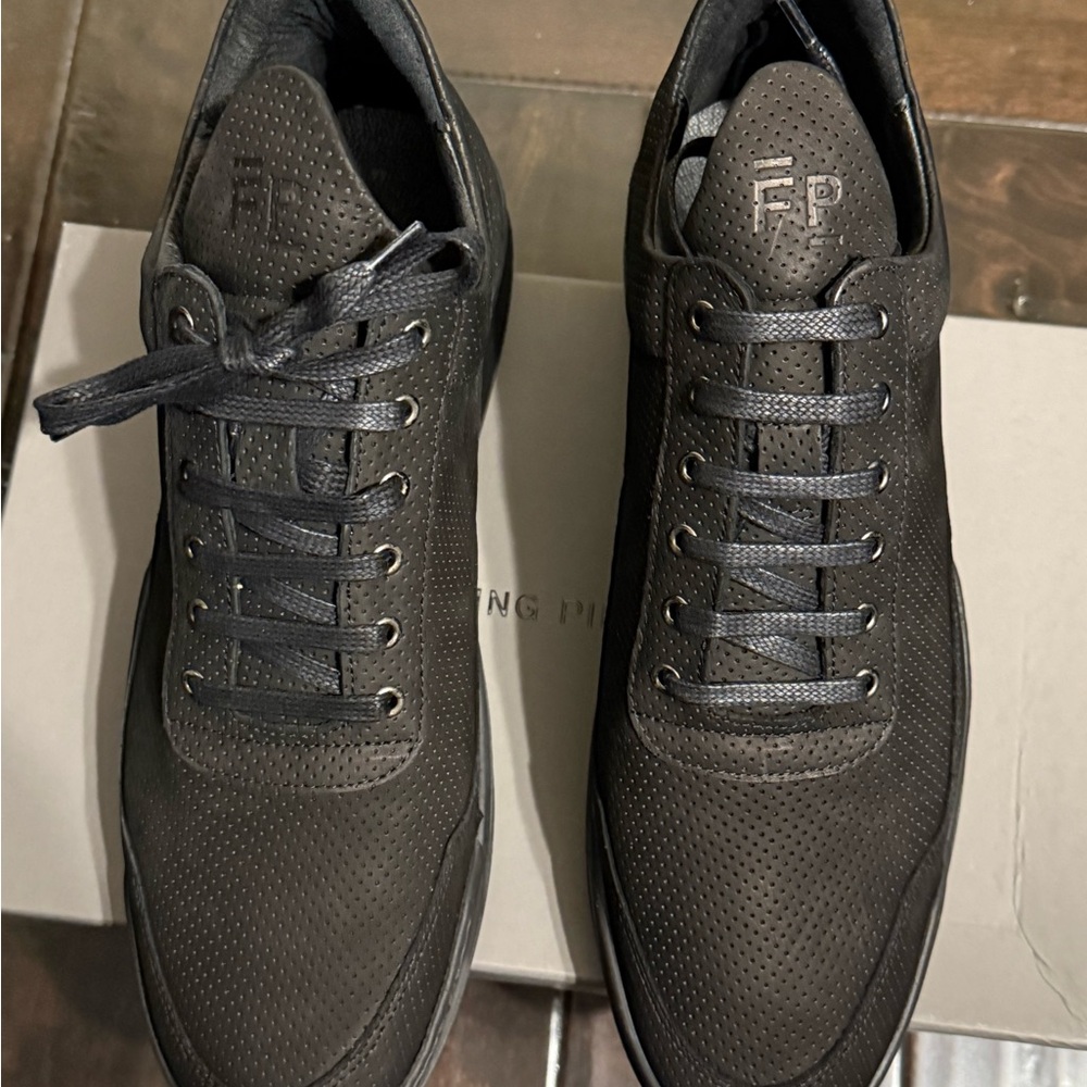 Filling Pieces - Picture 2 of 8